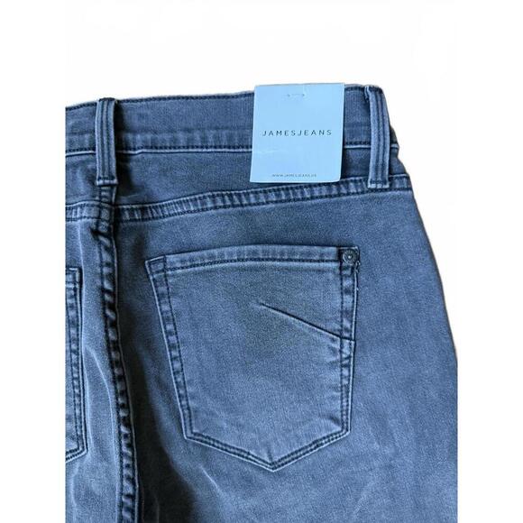 New James Jeans Gray Twiggy Ankle Jeans, size 32 (runs small) - Picture 3 of 4